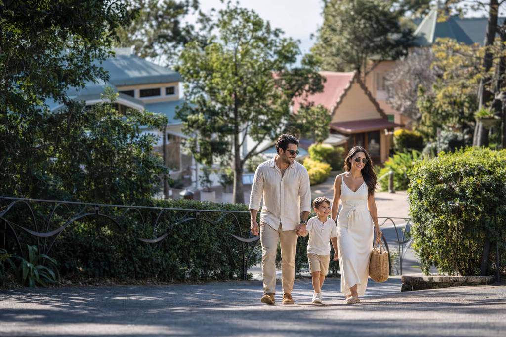 A couple on a hinterland walk
